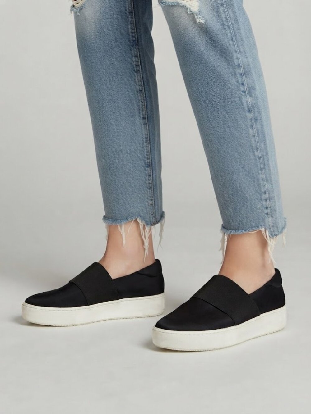 Via Spiga Traynor Black Slip On Platform Sneakers Round Toe Size 8.5